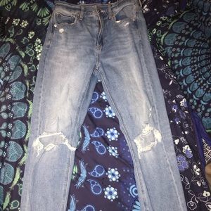 American Eagle Mom Jeans